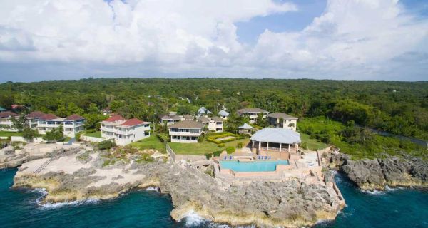 Inn By the Sea