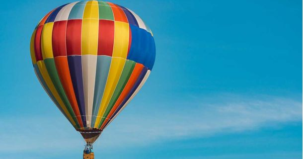 Ballonfahrten & Cannabis im Herzen der Alpen