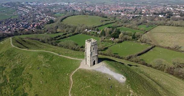 Glastonbury Tor: Magischer Ort in England