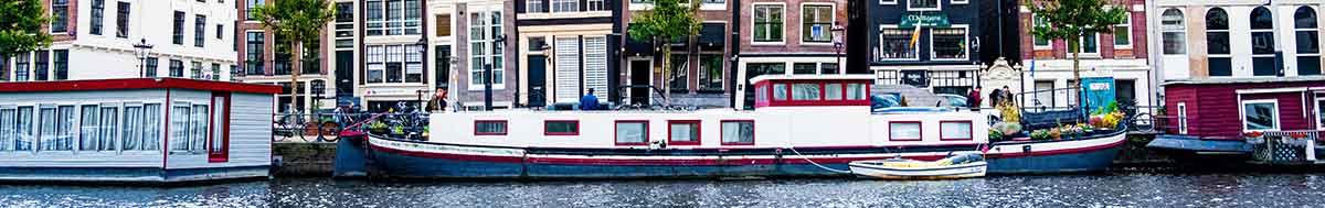 hostels amsterdam