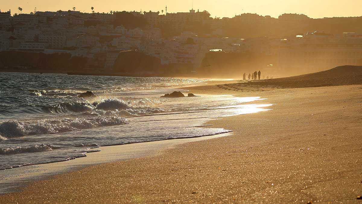 Albufeira Cannabisurlaub – Sonne, Freiheit & Community