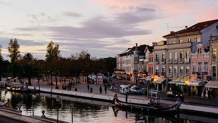 Aveiro entdecken: Küstenflair & Cannabis