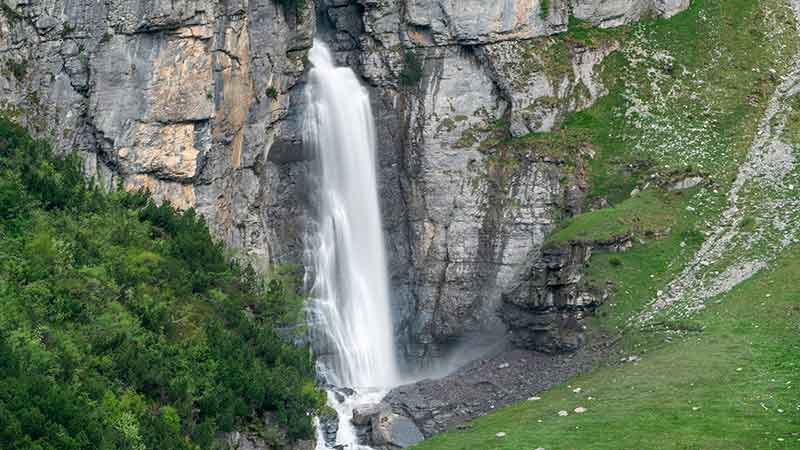 Seerenbachfälle & Cannabis am Walensee