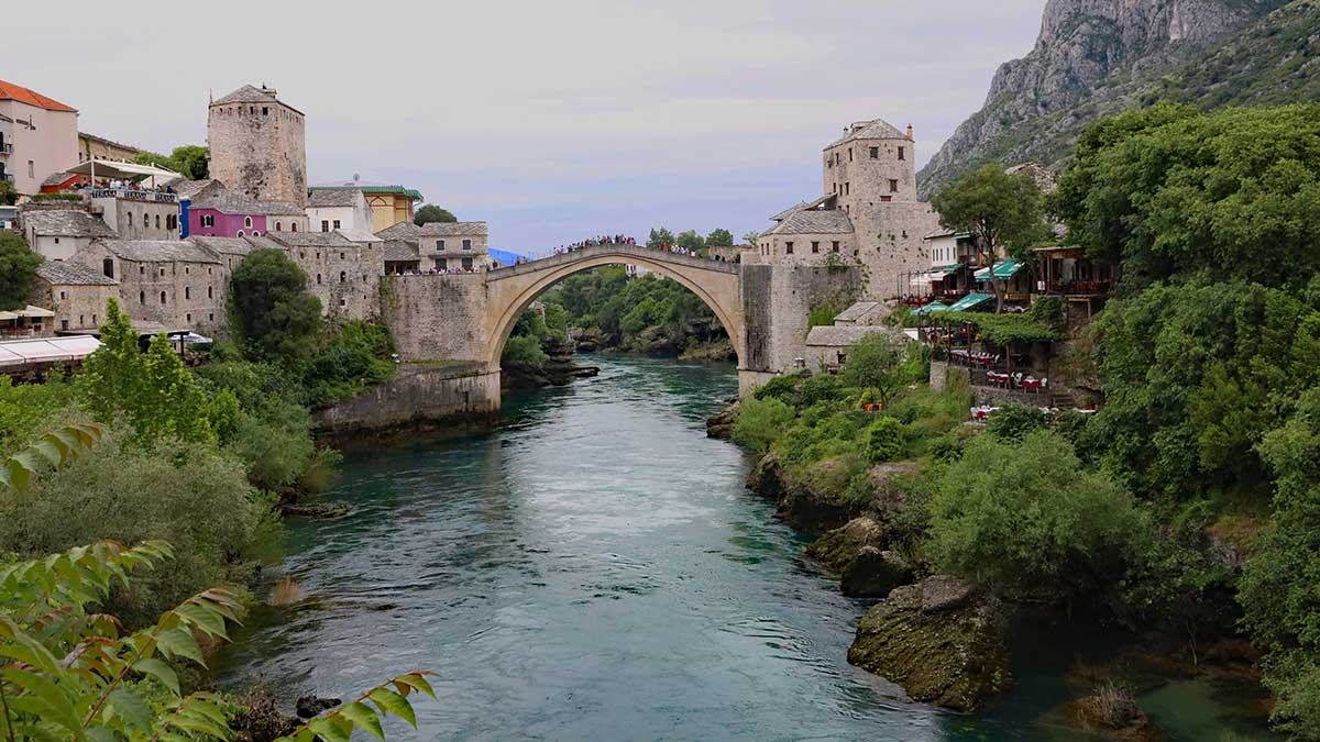 Cannabis Urlaub in Bosnien - kulturelle Vielfalt & atemberaubende Natur