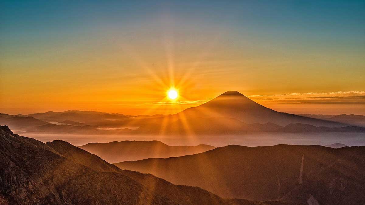 Japan entdecken: Kultur, Reisen & Cannabinoid-Wissen