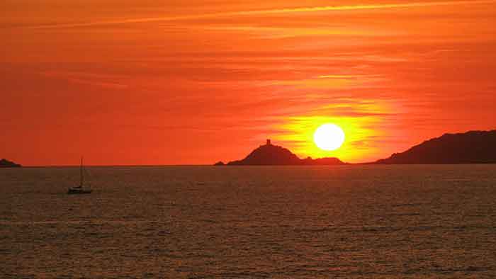 Die schönsten Strände Korsikas: Cannabis erleben