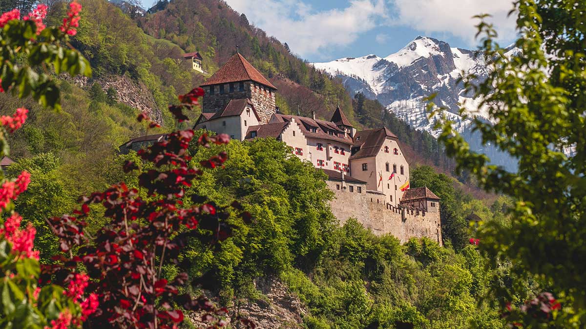 Cannabis-Urlaub in Liechtenstein – Stilvoll, ruhig & grün