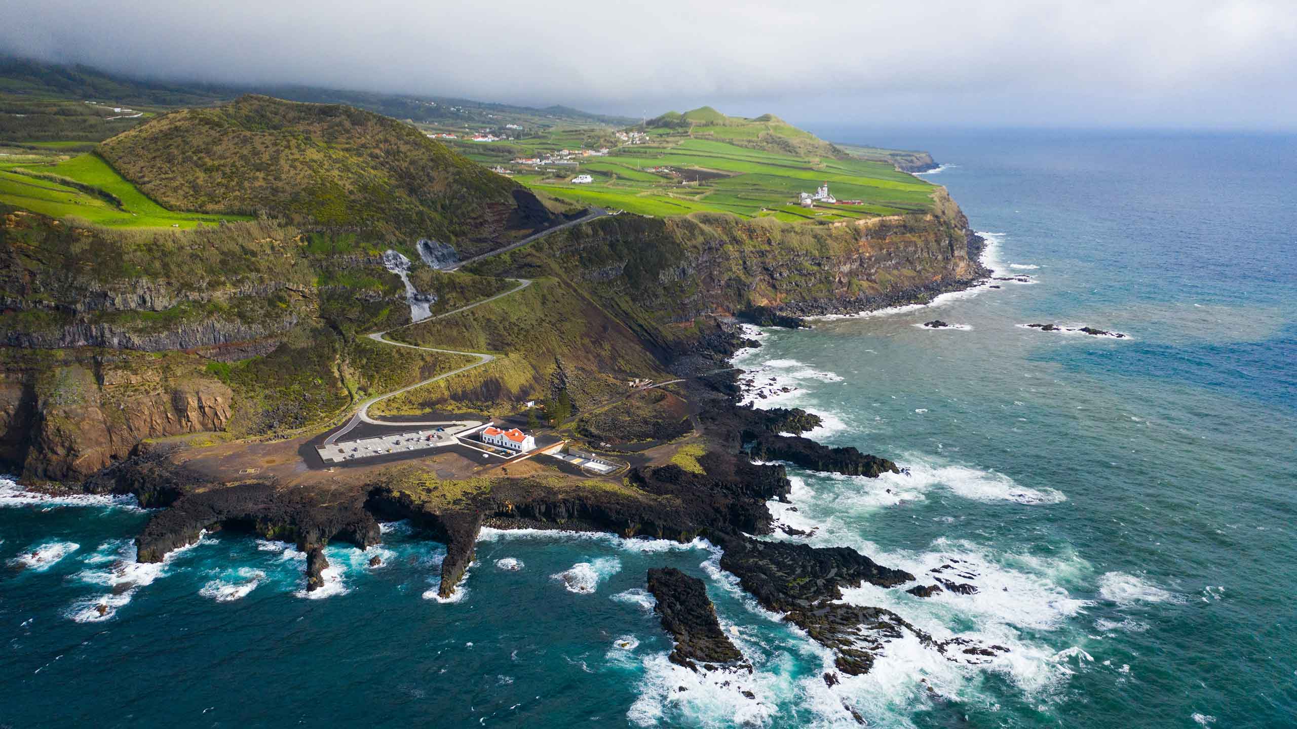 Ponta Delgada, ein malerisches Dorf auf der Insel Madeira