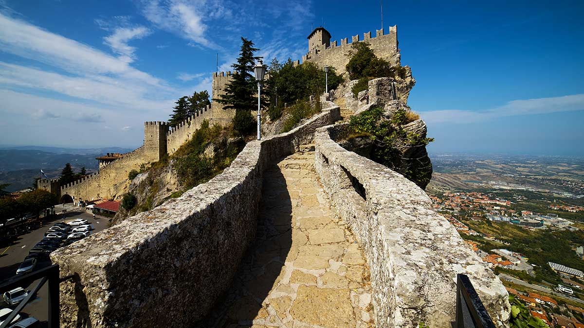San Marino & Cannabis-Urlaub in Italien erleben