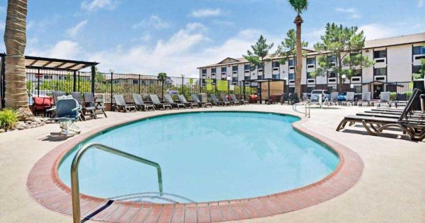 Ellis Island Hotel Casino & Brewery