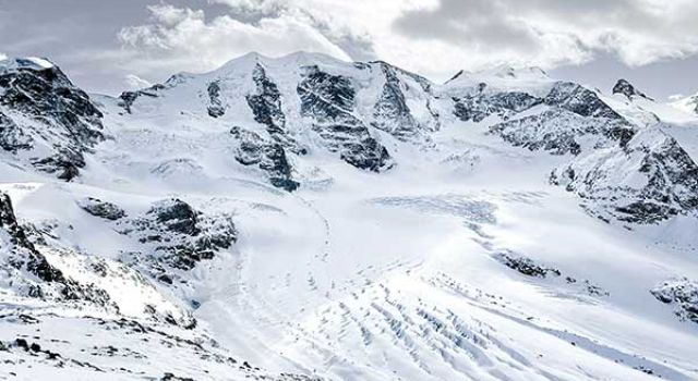 winter wanderung graubünden schweiz