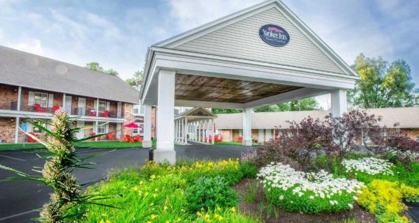 Yankee Inn
