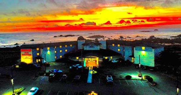 Oceanfront Lodge