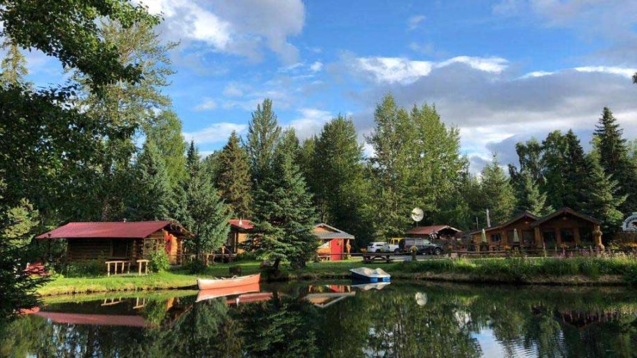 Hope Alaska's Bear Creek Lodge