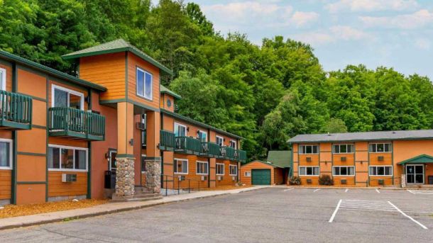 Econo Lodge Lakeview