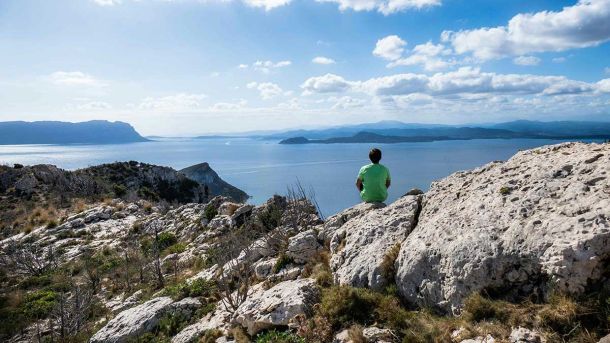 Sardinien erleben: Sonne, Strand & Cannabis-Urlaub