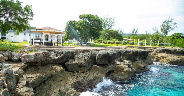 Maranatha Villa