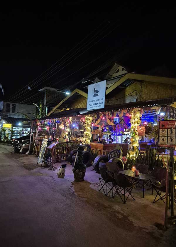 space bar laos