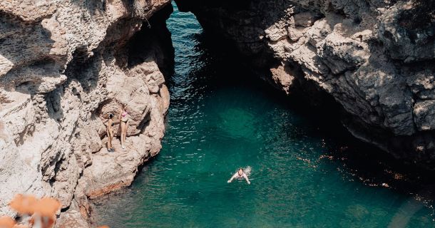 Sorrent Naturpools & Neapel Guide: Dein Cannabisurlaub