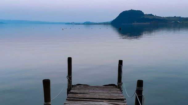 Lago Bolsena: Vulkansee & Cannabis-Urlaub in Italien