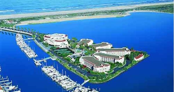 Inn By the Sea