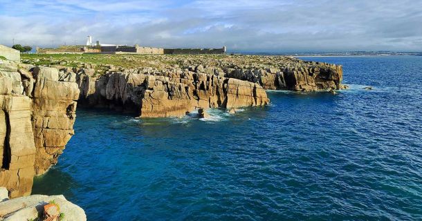 Cannabis-Urlaub Baleal: Surfen, Sonne & Freiheit pur