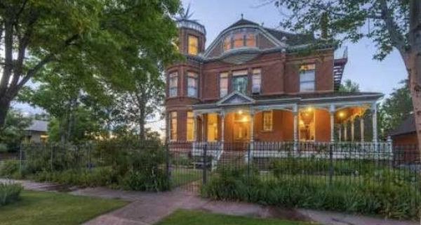 Lumber Baron Inn & Gardens