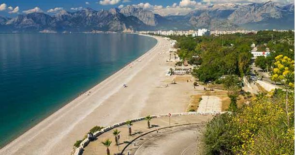 Türkische Riviera: Sonne, Kultur & Cannabisurlaub