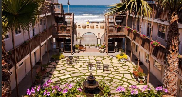 Ocean Beach Hotel